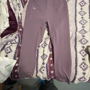 Under Armour Mauve Women’s Athletic Leggings